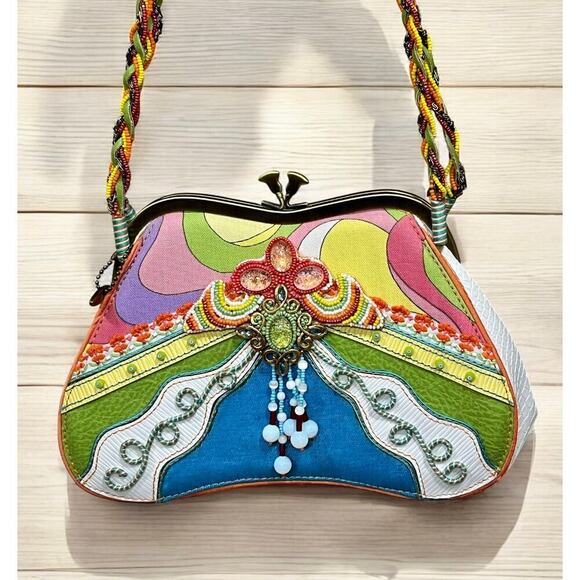 Mary Frances Style #95941 “Mystery Tour” Handbag - Picture 3 of 10